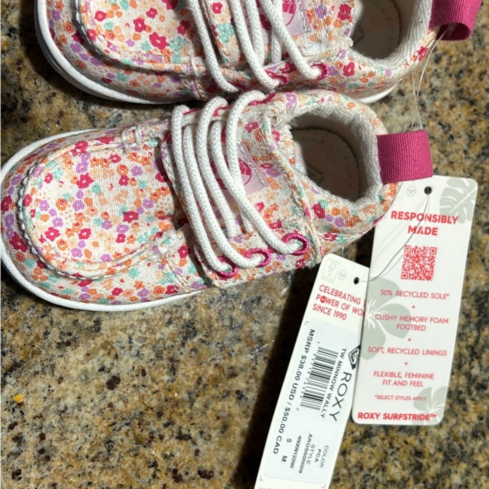 Roxy Kids Floral Sneakers - Pink and White